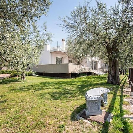 Вилла Casa Tra Gli Olivi Арко Экстерьер фото